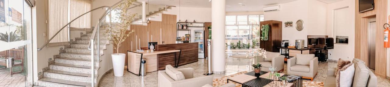 Hotel Ferian Plaza Itapira
